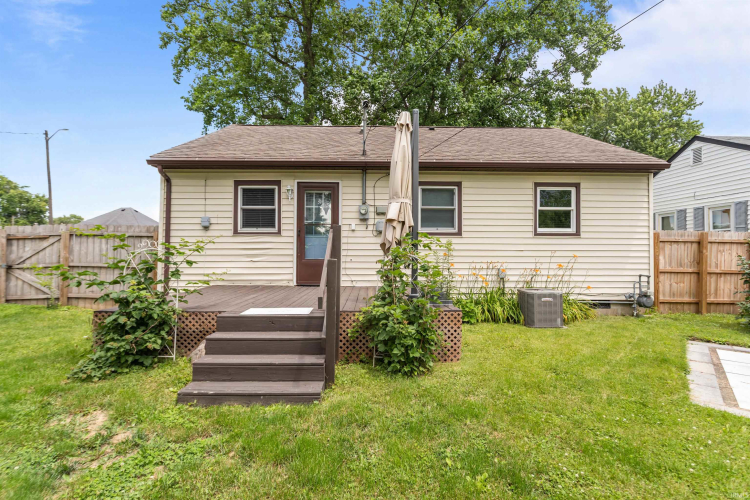 Listing Image 18