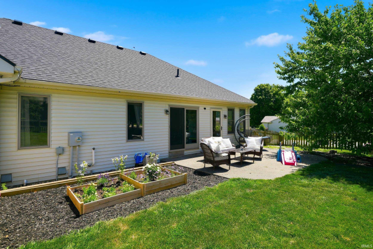 Listing Image 42