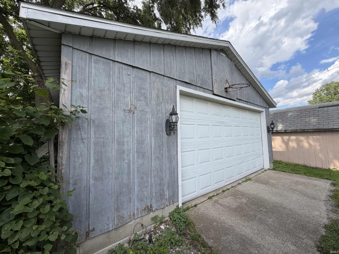 Listing Image 27