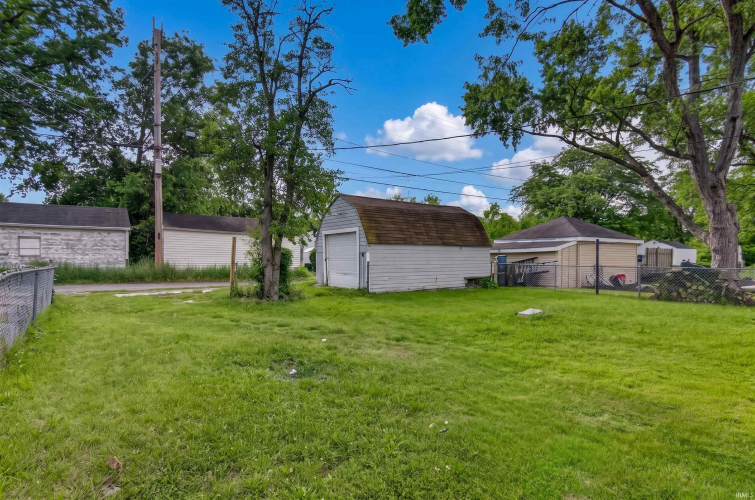 Listing Image 34