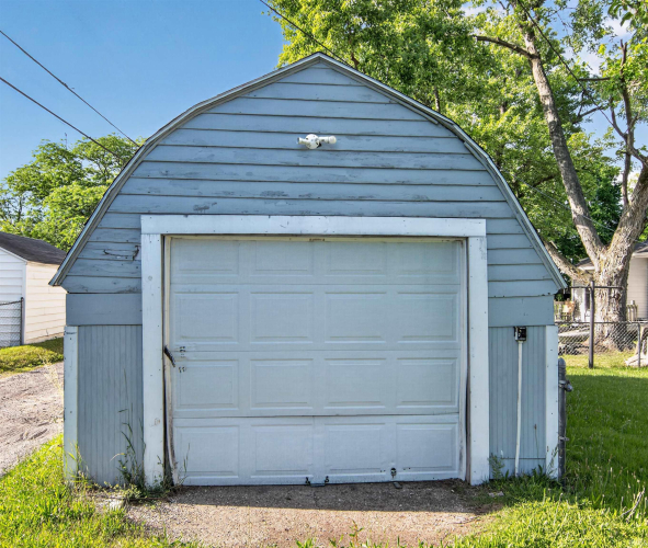 Listing Image 39