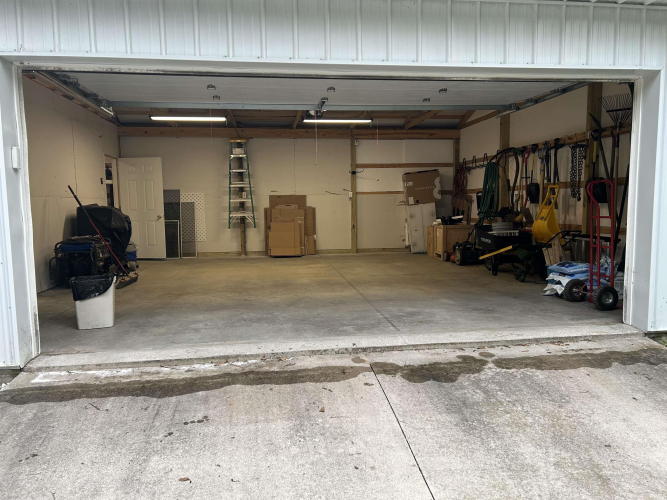 Listing Image 39