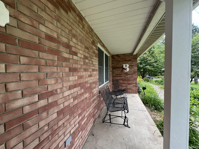Listing Image 44