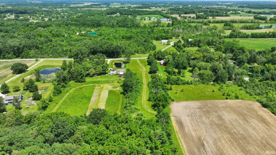 Listing Image 44