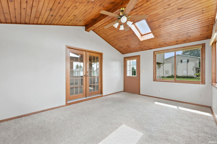Listing Image 20