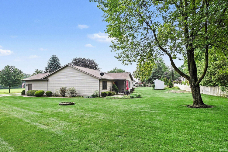 Listing Image 29