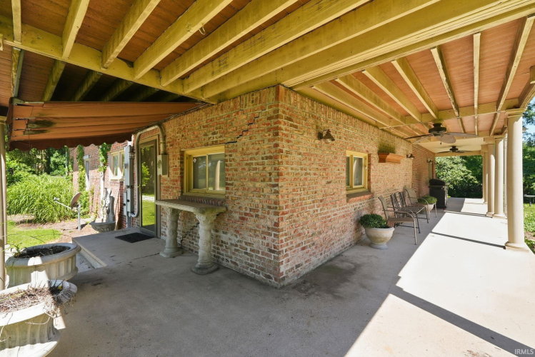 Listing Image 38