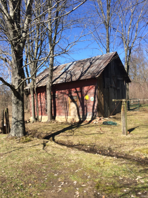 Listing Image 8