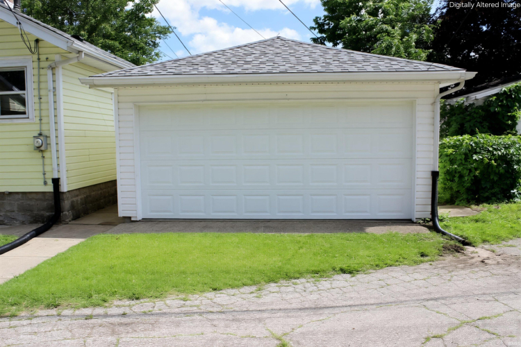 Listing Image 38