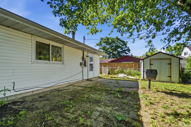 Listing Image 48