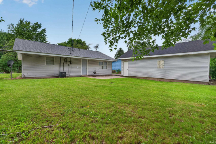 Listing Image 19