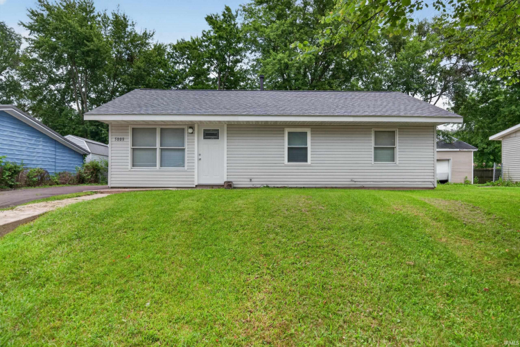 Listing Image 3