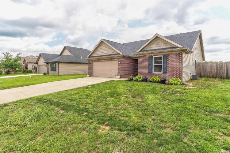 Listing Image 44