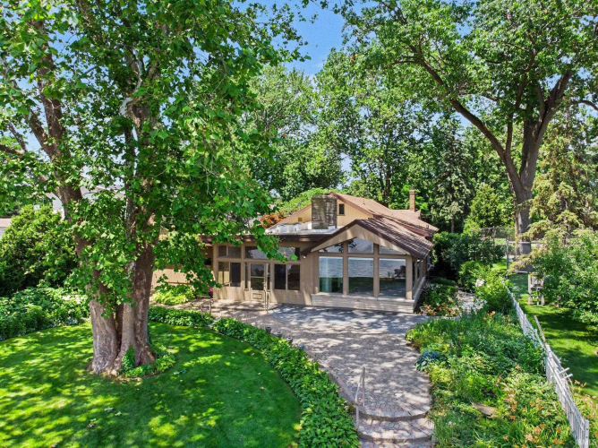 Listing Image 21
