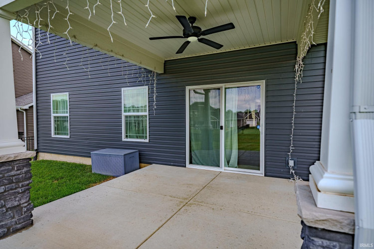 Listing Image 40
