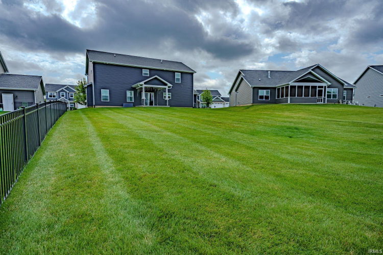 Listing Image 42