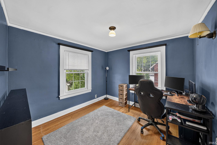 Listing Image 18