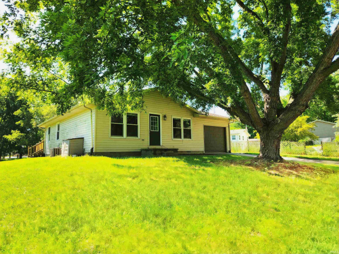 Listing Image 5