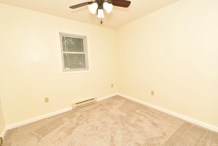 Listing Image 26