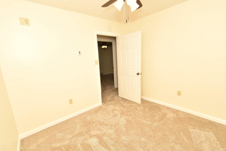 Listing Image 28