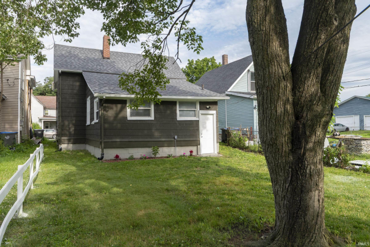 Listing Image 27