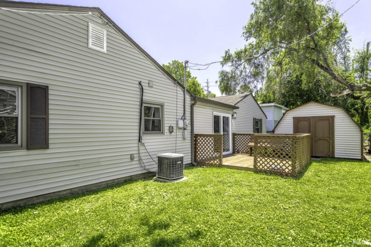 Listing Image 42