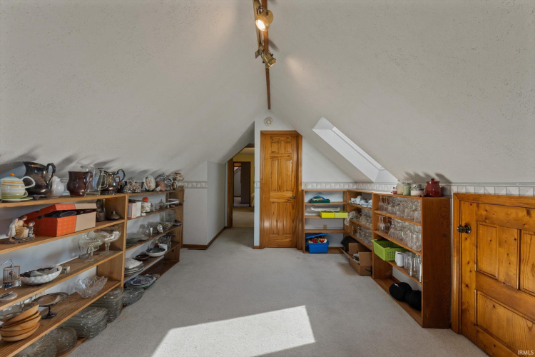 Listing Image 29