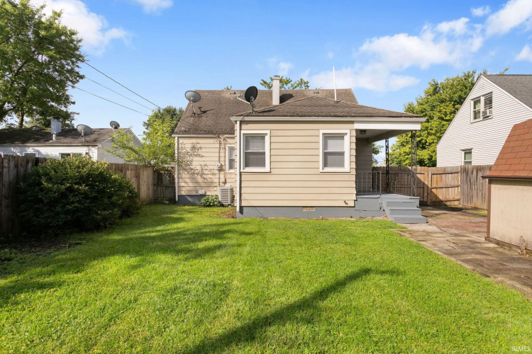 Listing Image 24