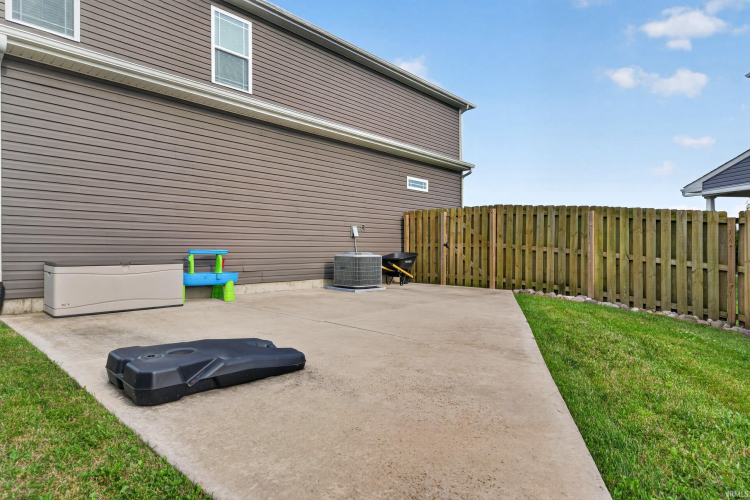Listing Image 44