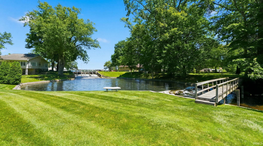 Listing Image 36