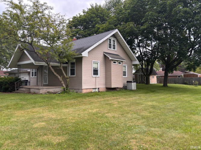 Listing Image 10