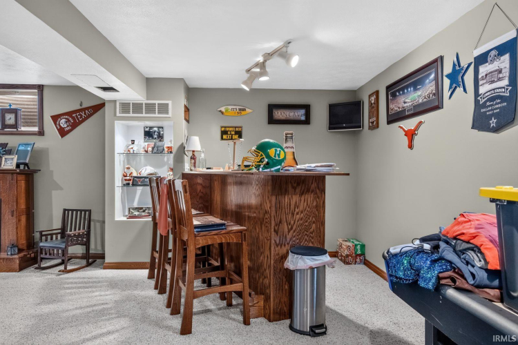 Listing Image 23