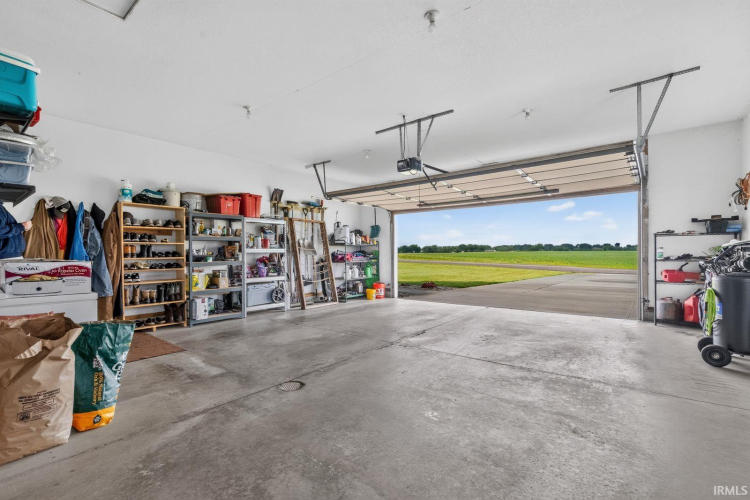 Listing Image 29
