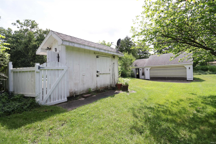 Listing Image 35