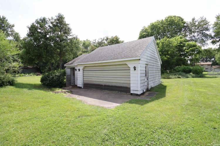 Listing Image 36