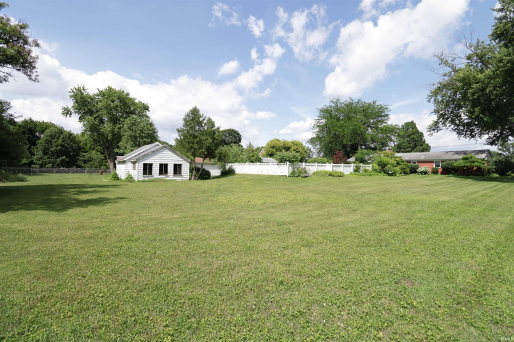 Listing Image 40
