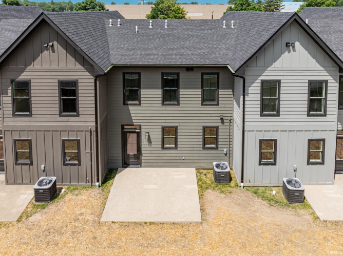 Listing Image 29