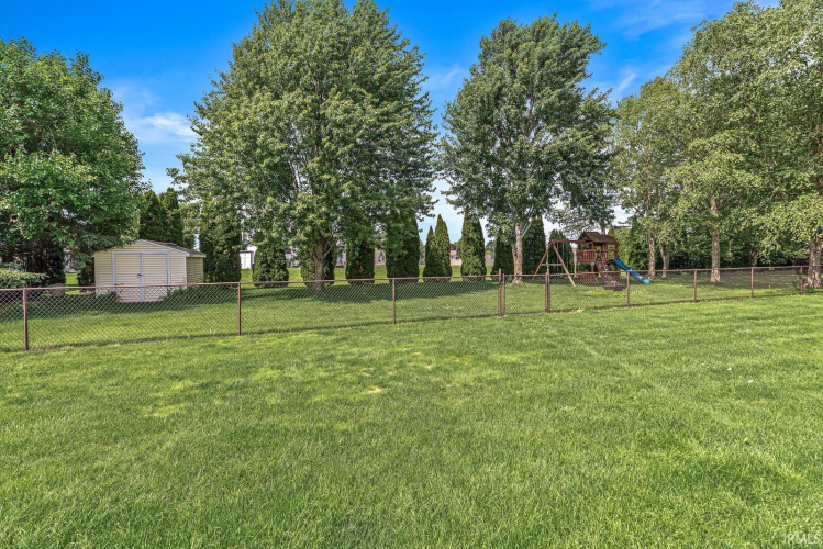 Listing Image 24