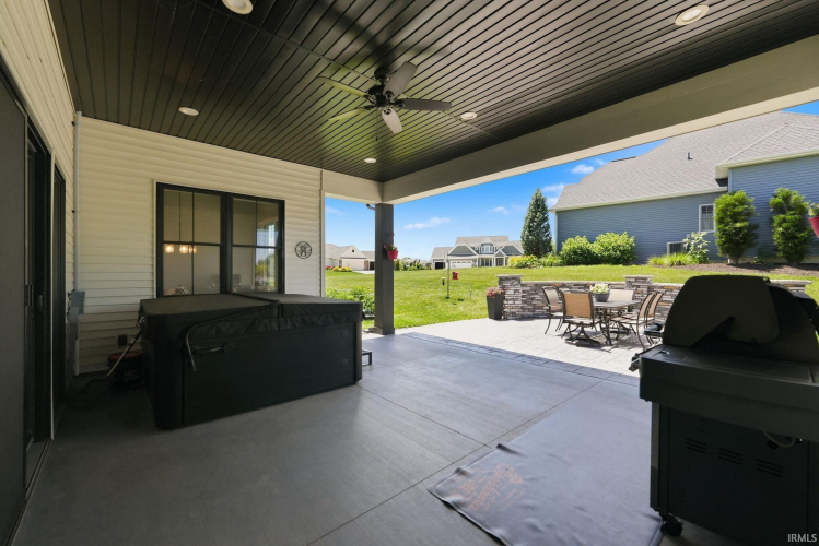Listing Image 14