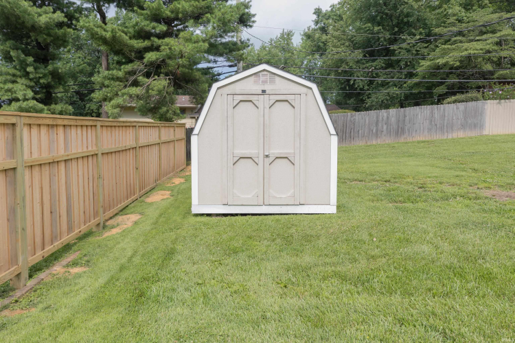 Listing Image 24