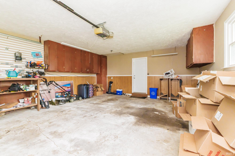 Listing Image 38