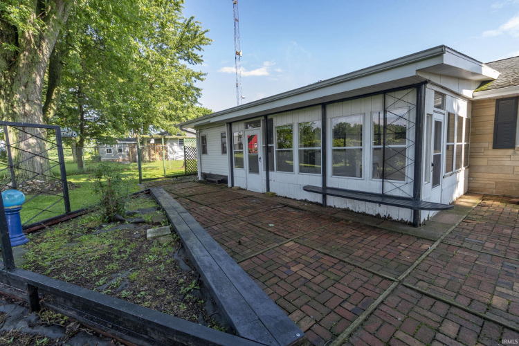 Listing Image 28