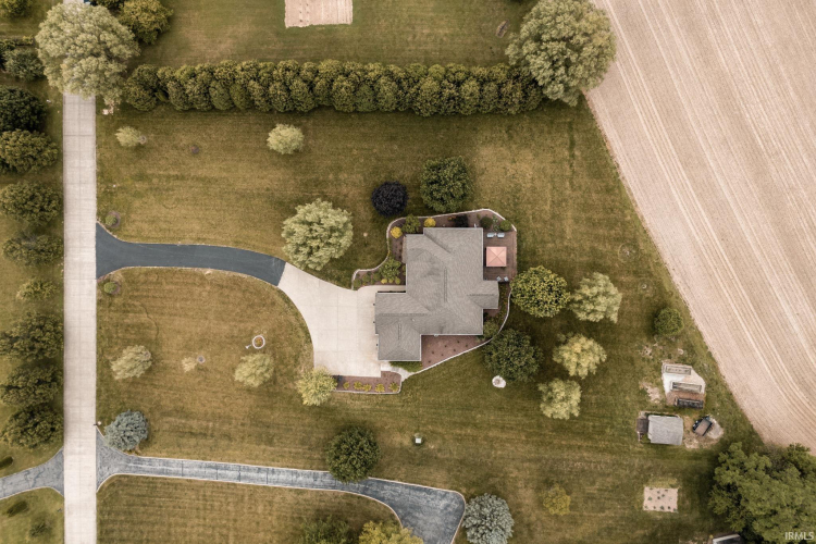 Listing Image 40