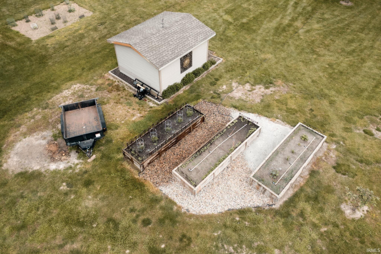 Listing Image 41