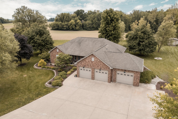 Listing Image 45