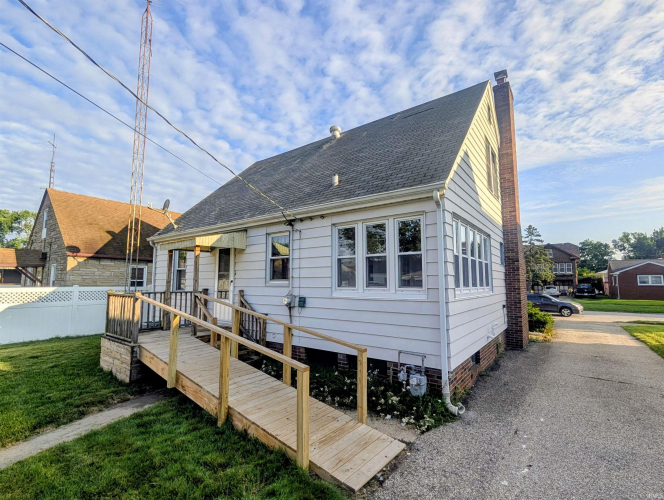 Listing Image 25