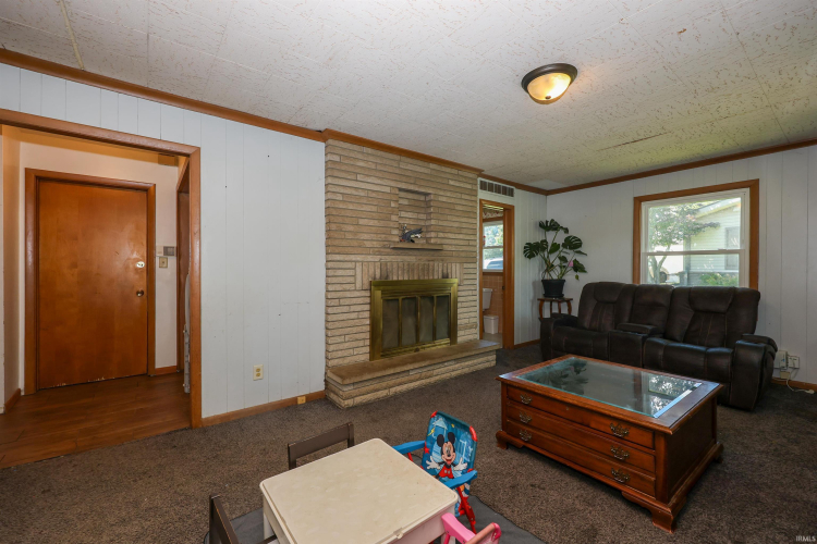 Listing Image 18
