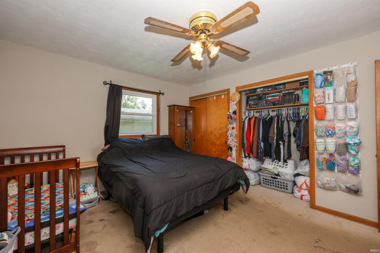 Listing Image 25