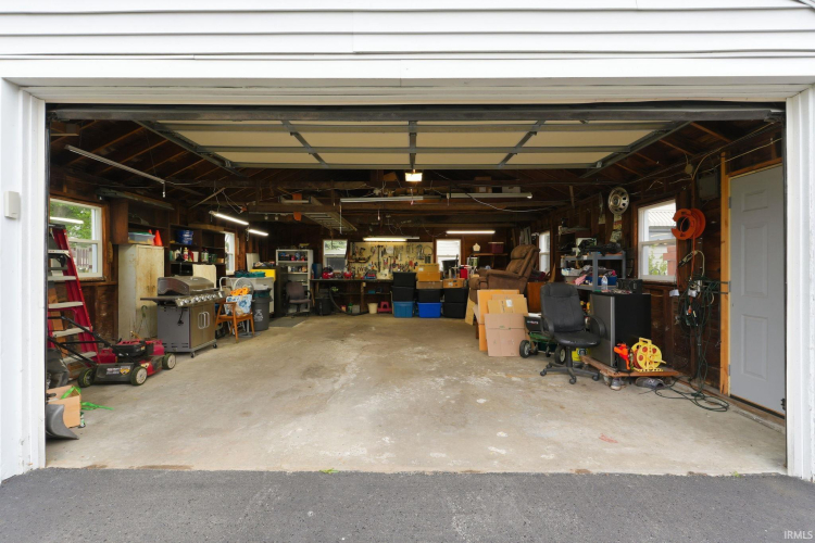 Listing Image 34