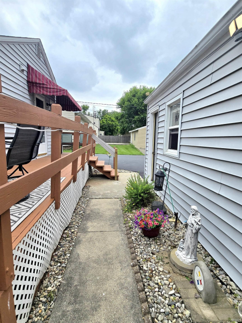 Listing Image 36